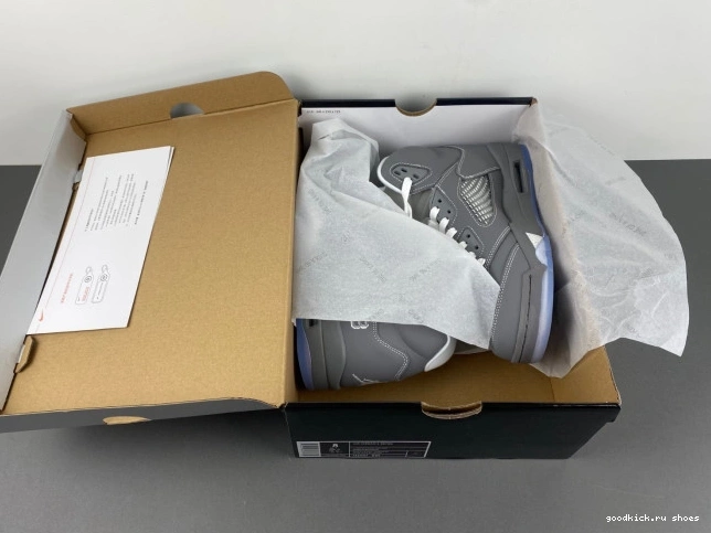 Air Retro Jordan Wolf 136027-005 Grey 5 0825